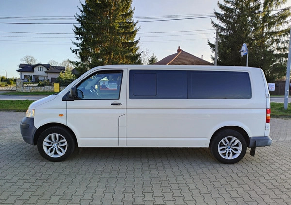 Volkswagen Multivan cena 47900 przebieg: 266895, rok produkcji 2006 z Warszawa małe 742